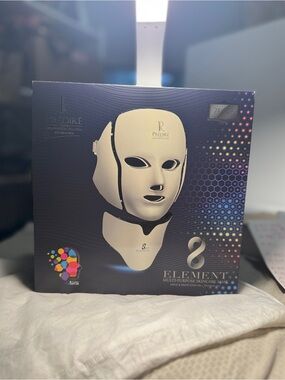 Predire Element 8 Multi-Purpose Skincare Mask in Cream 8 color light LED  stem